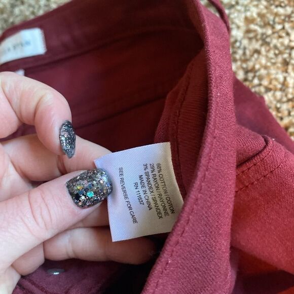 NWOT Lila Ryan Red Bootleg Business Casual Jean Size 29/ US 8 - Picture 7 of 12